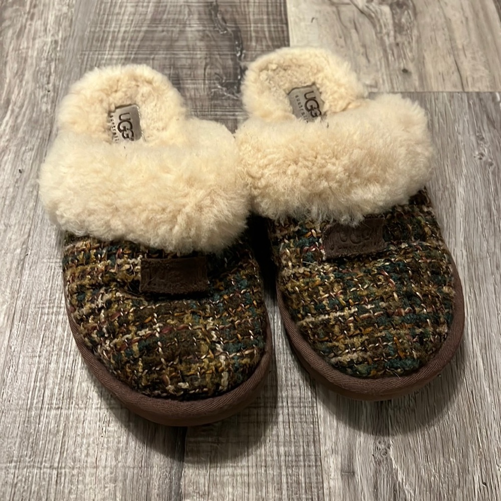 UGG shoes size 6